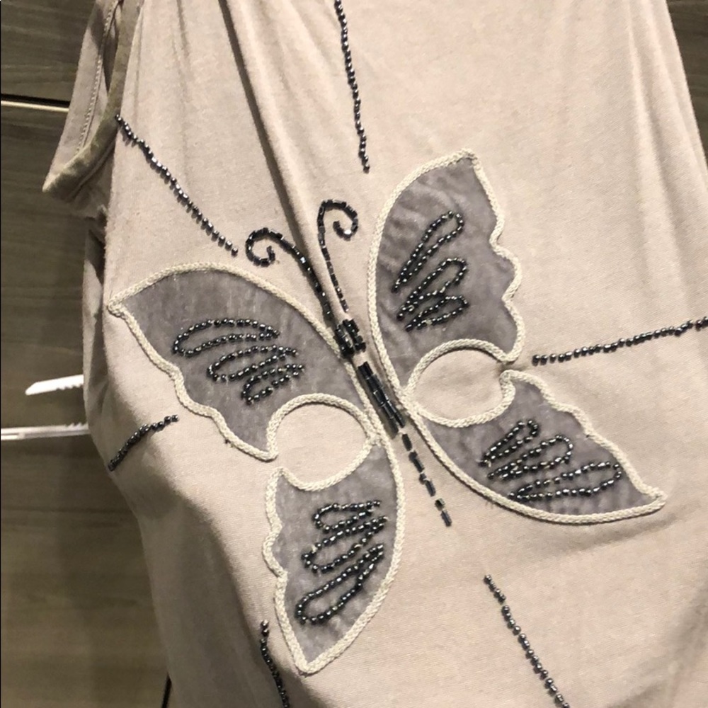 Top - Picture 2 of 4